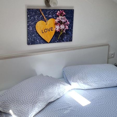 Studio Apartman Loreta Црес Экстерьер фото